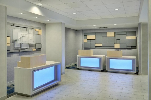 Holiday Inn Express Toronto Downtown image 18